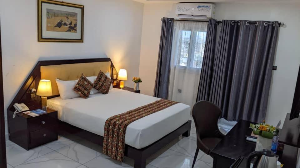 Bravia Eco Hotel Lomé Kültér fotó